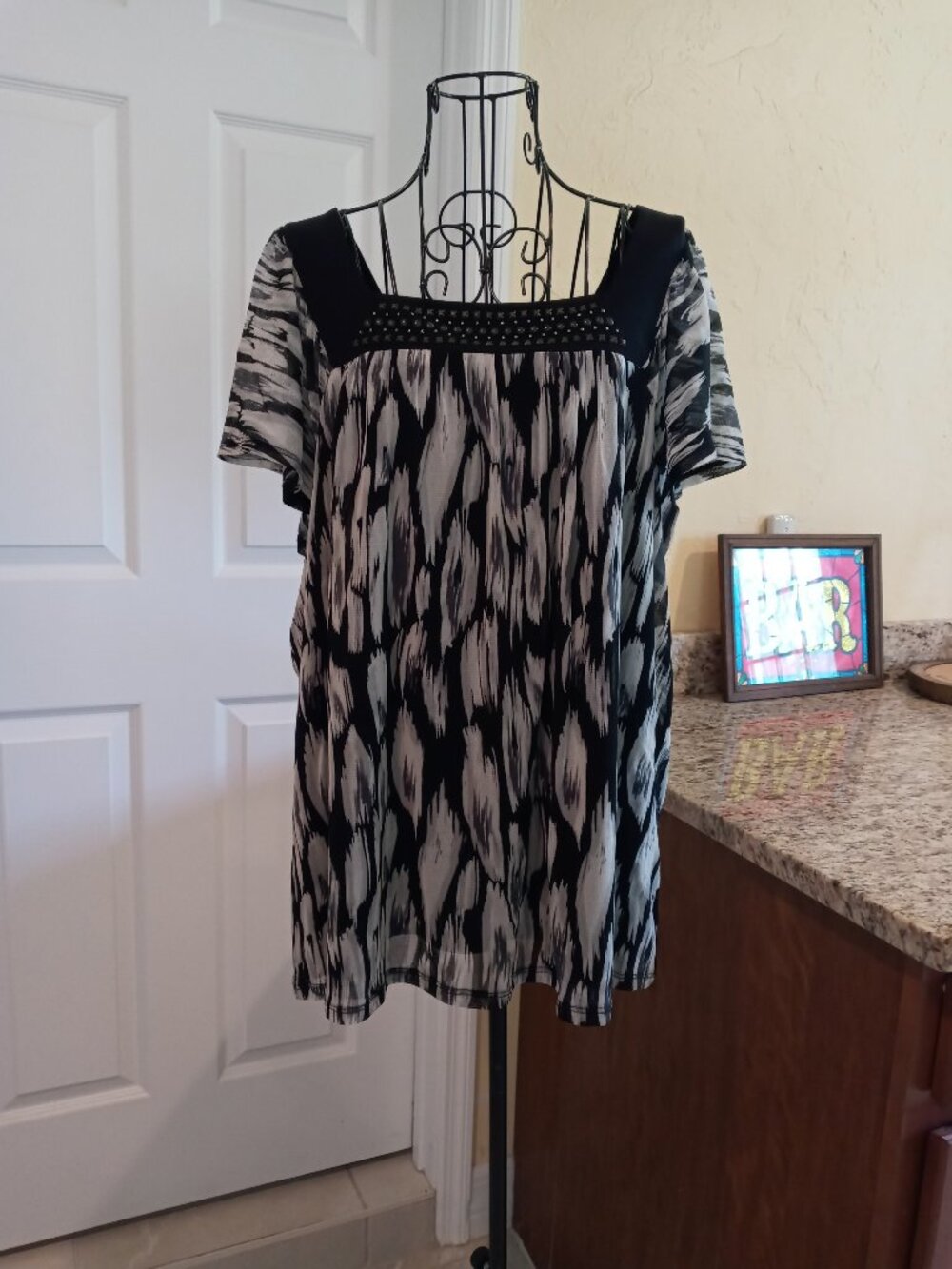 Apt 9 Plus Size Top Abstract Animal Print Embellished with Metal Studs
